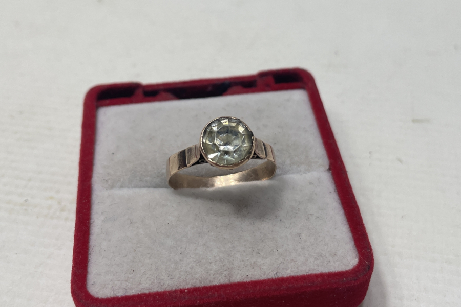 ÖZEL YAPIM NECEF TAŞLI ALTIN YÜZÜK