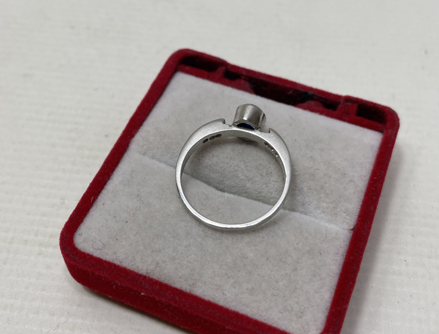 SAFİR VE PIRLANTA TAŞLI ANTİKA YÜZÜK