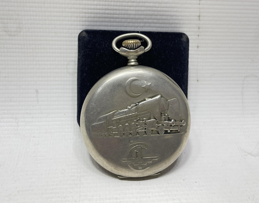 TCDD İÇİN ÖZEL YAPILMIŞ KURMALI ANTİKA CEP SAATİ