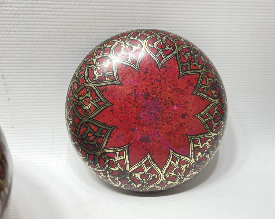 ÜZERİNDE BEKTAŞİ YILDIZI BULUNAN TESLİM TAŞI FORMUNDA ÇOK NADİR HURMA KUTUSU