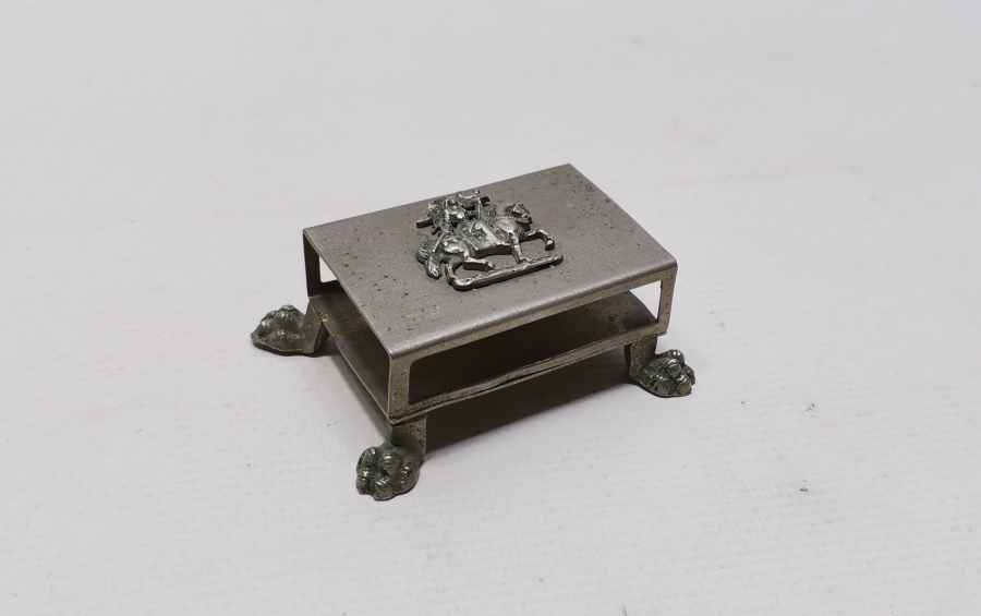 ASLAN AYAKLI ANTİKA KİBRİTLİK