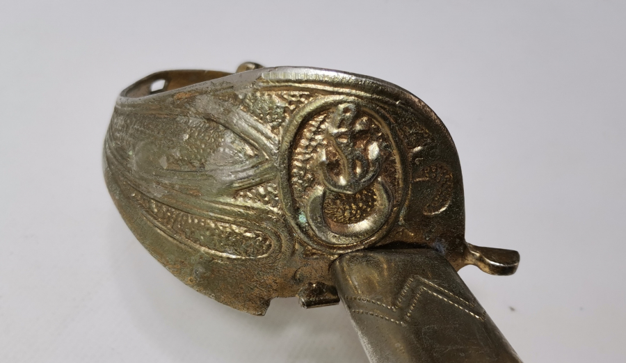 ASLAN BAŞLI DENİZCİ PAŞA KILICI