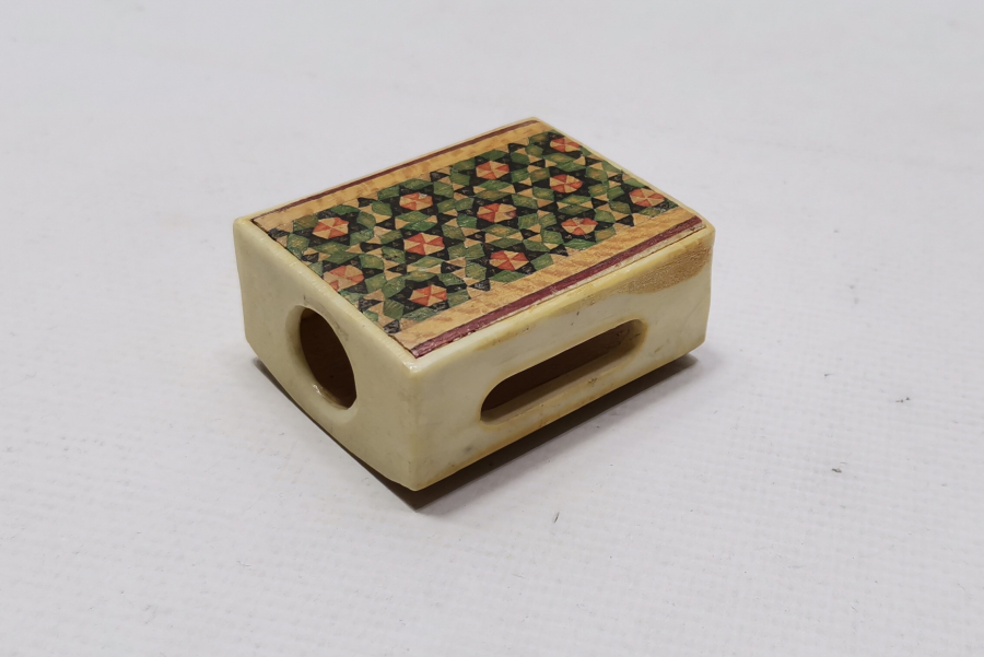 MARKÜTERİ İŞÇİLİKLİ ANTİKA KİBRİTLİK