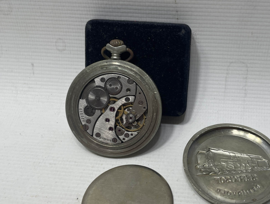 PARÇALIK YADA DEKORLUK ANTİKA KURMALI CEP SAATİ