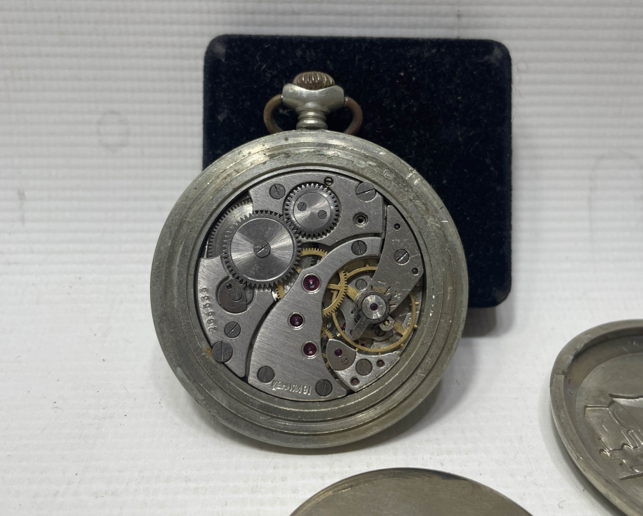 PARÇALIK YADA DEKORLUK ANTİKA KURMALI CEP SAATİ