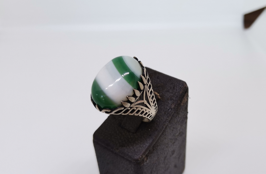 SÜLEYMANİYE AKİKLİ GÜMÜŞ ERKEK YÜZÜĞÜ