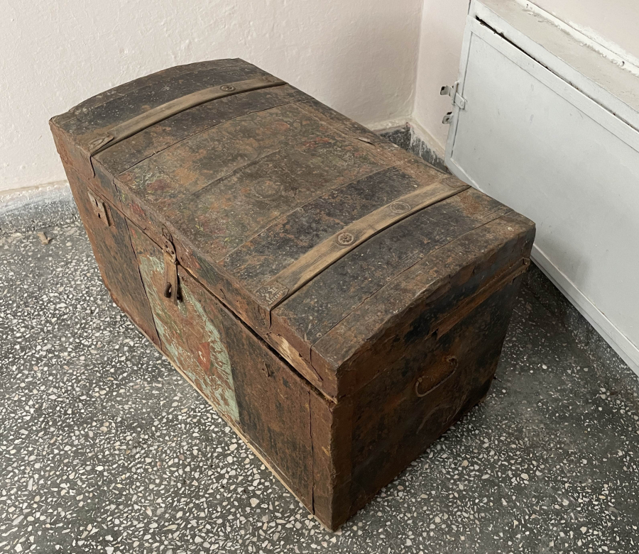 ÜZERİNDE OSMANLI DEVLET ARMASI BULUNAN GELİN SANDIĞI