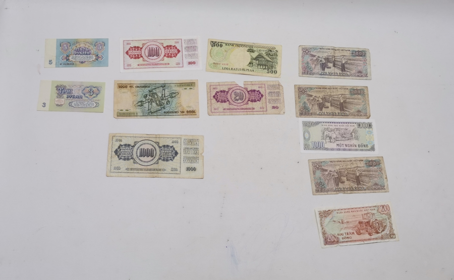 ANTİKA YABANCI KAĞIT PARA LOTU