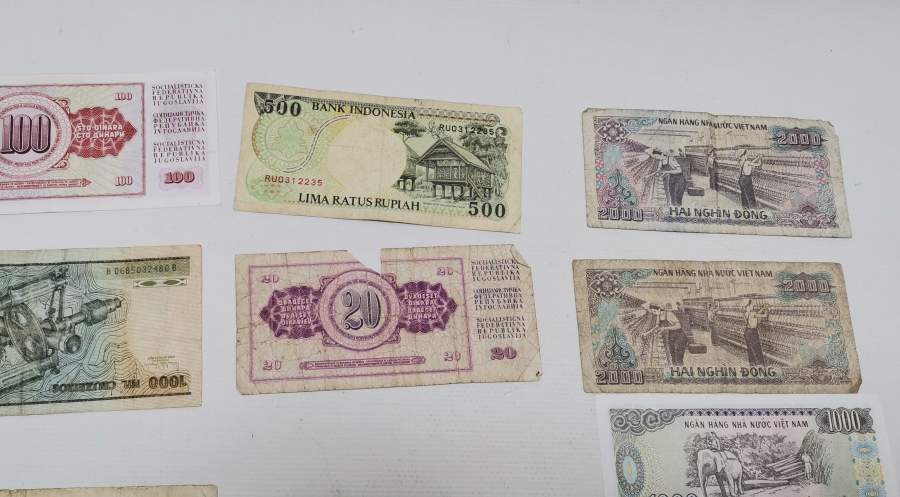 ANTİKA YABANCI KAĞIT PARA LOTU