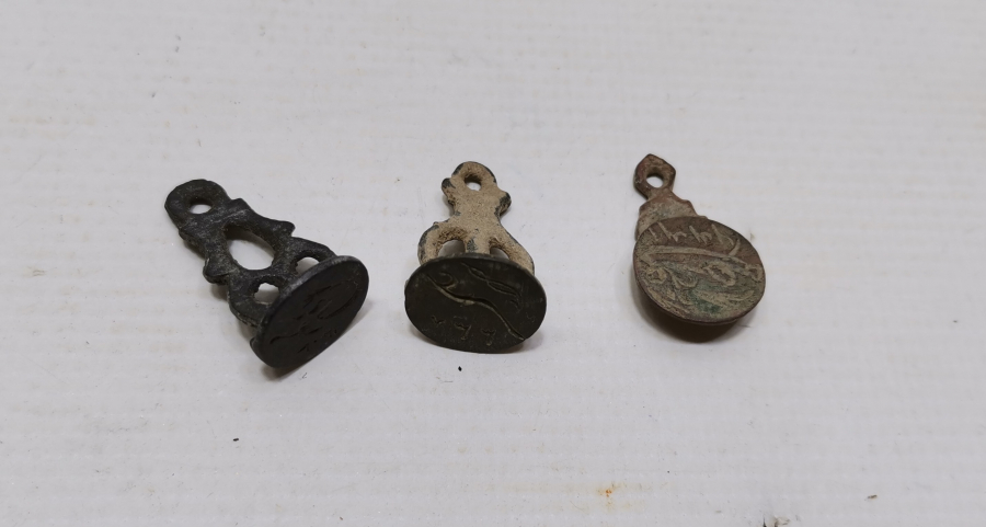 EL KAZIMA 3 ADET OSMANLI ŞAHIS MÜHÜRLERİ LOTU