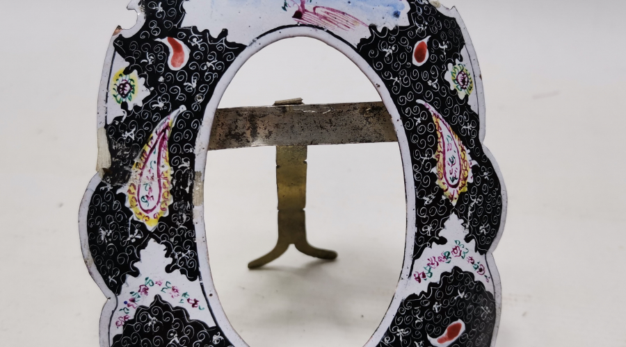 MİNE İŞÇİLİKLİ ANTİKA ÇERÇEVE