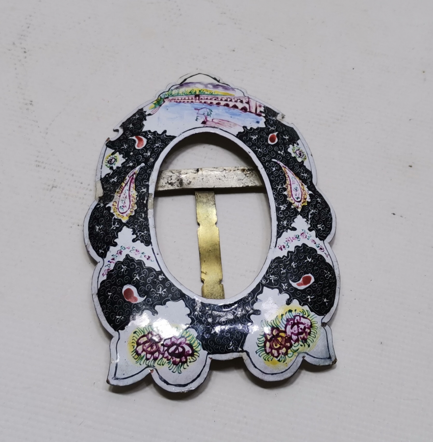 MİNE İŞÇİLİKLİ ANTİKA ÇERÇEVE