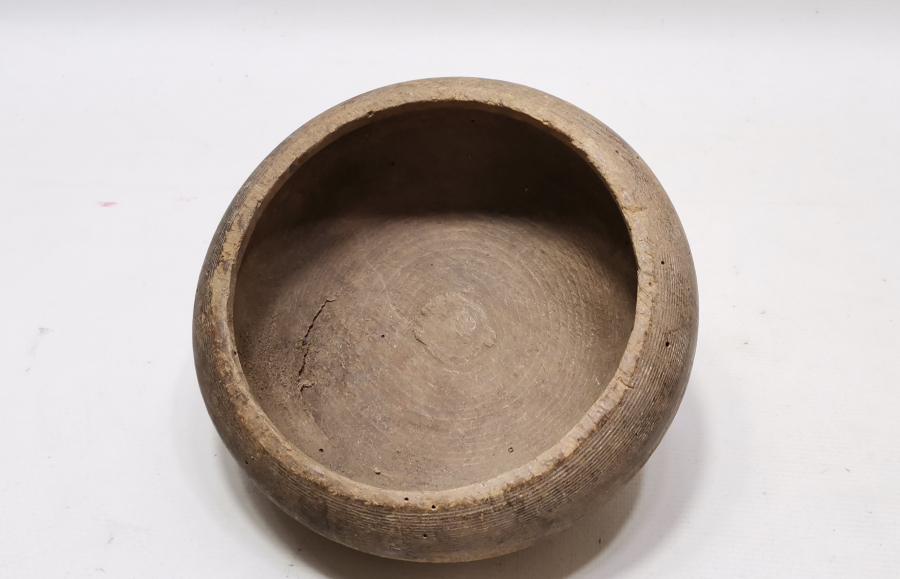 NADİR FORMDA TEKKE İŞİ KAPAKLI AHŞAP KAP