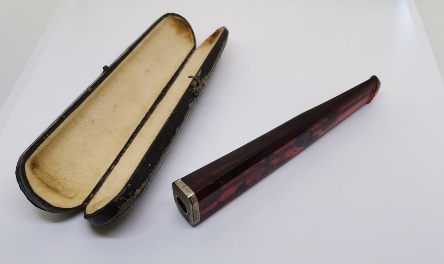 OSMANLI DÖNEMİ ORJİNAL KUTUSUNDA ÇOK NADİR BÜYÜK BOY ATEŞ KEHRİBARI AĞIZLIK