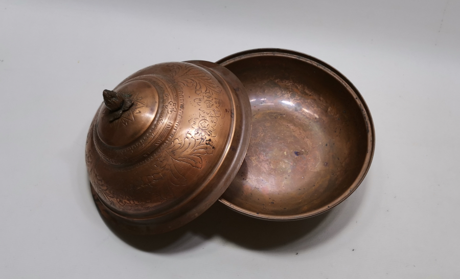 OSMANLI DÖNEMİ SÜLEYMANİYE İŞİ MEŞHUR KOZAKLI SAHAN