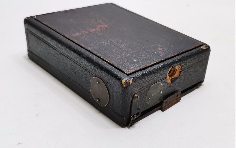 ANTİKA KÖRÜKLÜ FOTOĞRAF MAKİNESİ