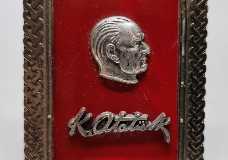 MUSTAFA KEMAL ATATÜRK MASA ÜSTÜ RÖLYEF 