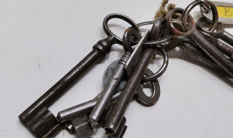 ANTİKA ANAHTAR LOTU