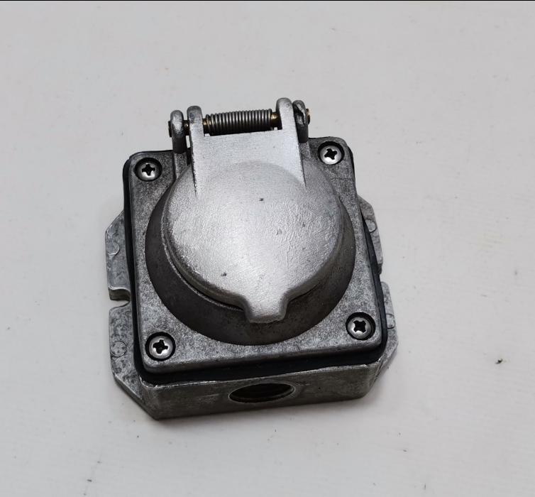 ANTİKA GEMİ ELEKTRİK PRİZİ