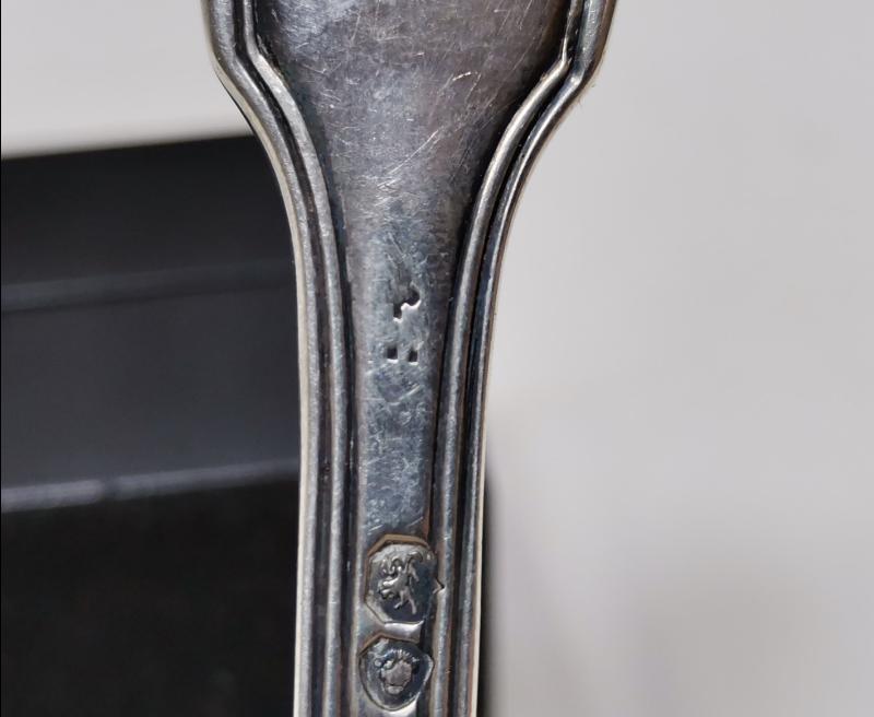 ANTİKA İNGİLİZ GÜMÜŞ SERVİS KAŞIĞI