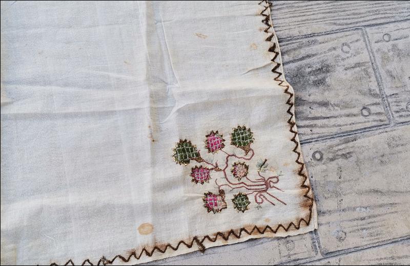 OSMANLI DÖNEMİ EL İŞLEME SEHPA ÖRTÜSÜ