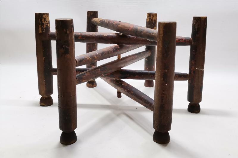 OSMANLI DÖNEMİ KÖK BOYALI AHŞAP SOFRA SİNİ ALTLIĞI