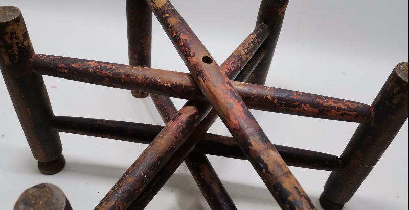 OSMANLI DÖNEMİ KÖK BOYALI AHŞAP SOFRA SİNİ ALTLIĞI