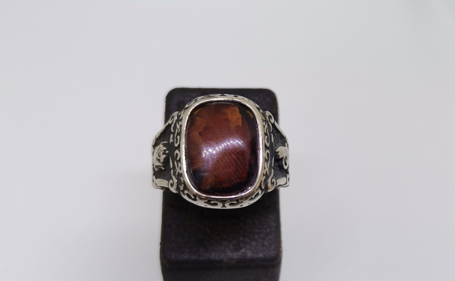 KEHRİBAR TAŞLI GÜMÜŞ YÜZÜK