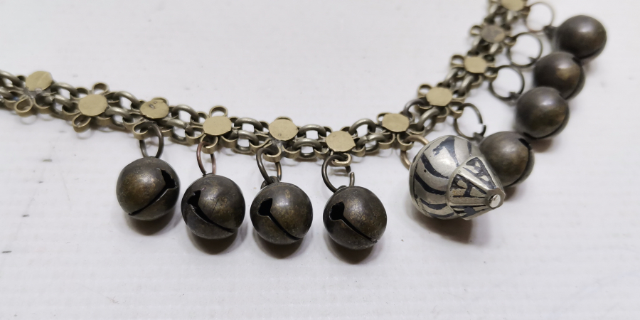 OSMANLI DÖNEMİ SAVATLI GÜMÜŞ APLİKLİ GERDANLIK