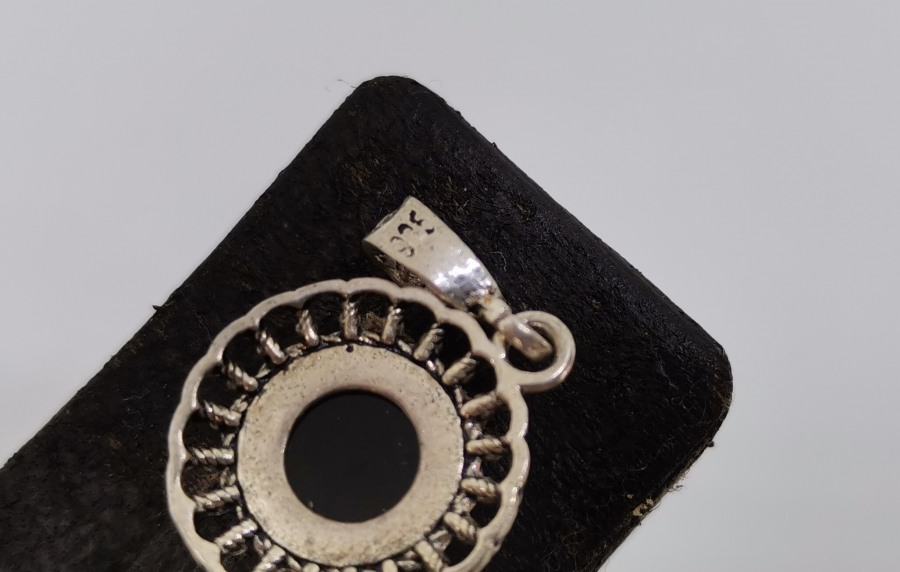 SİYAH AKİK GÜMÜŞ KOLYE UCU