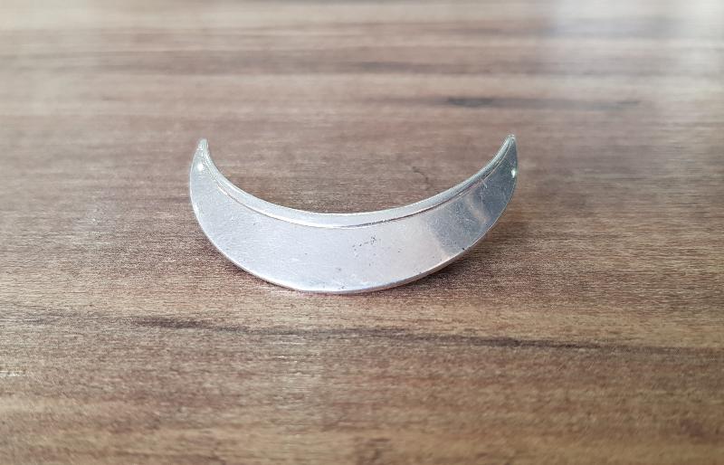 1. DÜNYA SAVAŞI DÖNEMİ ÇOK NADİR HİLAL FORMLU GÜMÜŞ OSMANLI SUBAY KALPAK KOKARTI