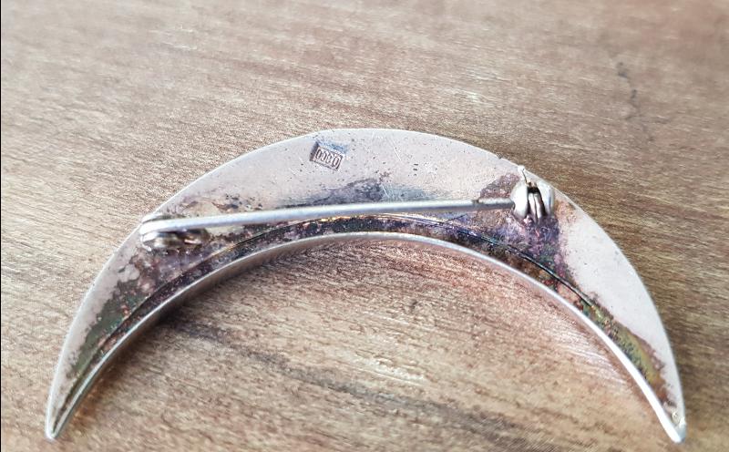 1. DÜNYA SAVAŞI DÖNEMİ ÇOK NADİR HİLAL FORMLU GÜMÜŞ OSMANLI SUBAY KALPAK KOKARTI