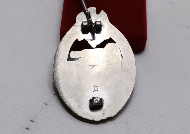 2. DÜNYA SAVAŞI ALMANYA NAZİ TANKÇI ROZETİ