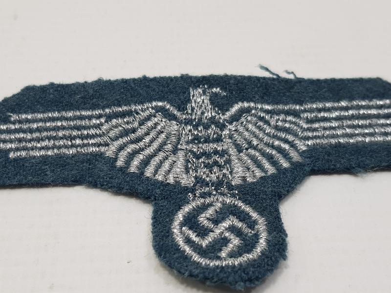 2. DÜNYA SAVAŞI DÖNEMİ GAMALI HAÇLI NAZİ KARTALLI ALMAN SUBAY KOKARTI