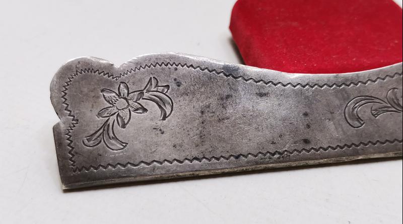 ANTİKA GÜMÜŞ TARAK KILIFI