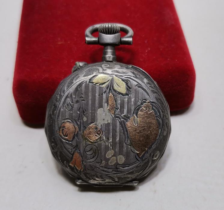 ANTİKA GÜMÜŞ ZENNE CEP SAATİ