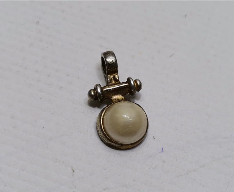 ANTİKA HAÇ FORMLU İNCİLİ GÜMÜŞ KOLYE UCU