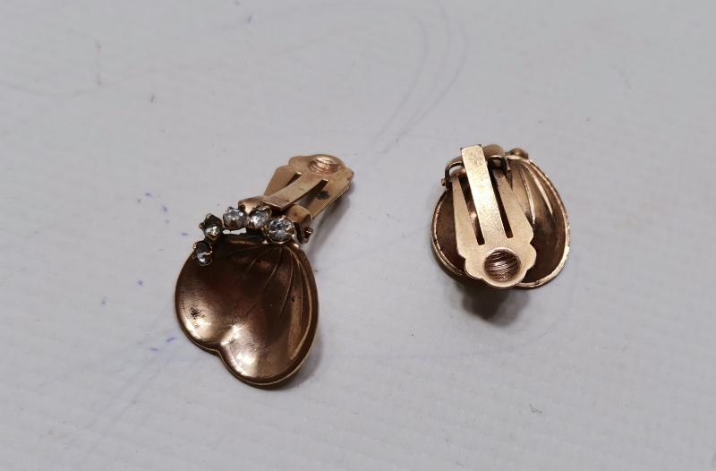 ANTİKA KALP FORMLU ALTIN KAPLAMA KÜPE