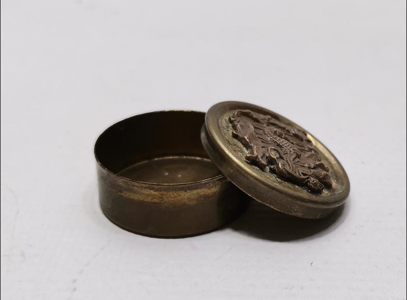 DENİZATI TEMALI ANTİKA ENFİYE KUTUSU