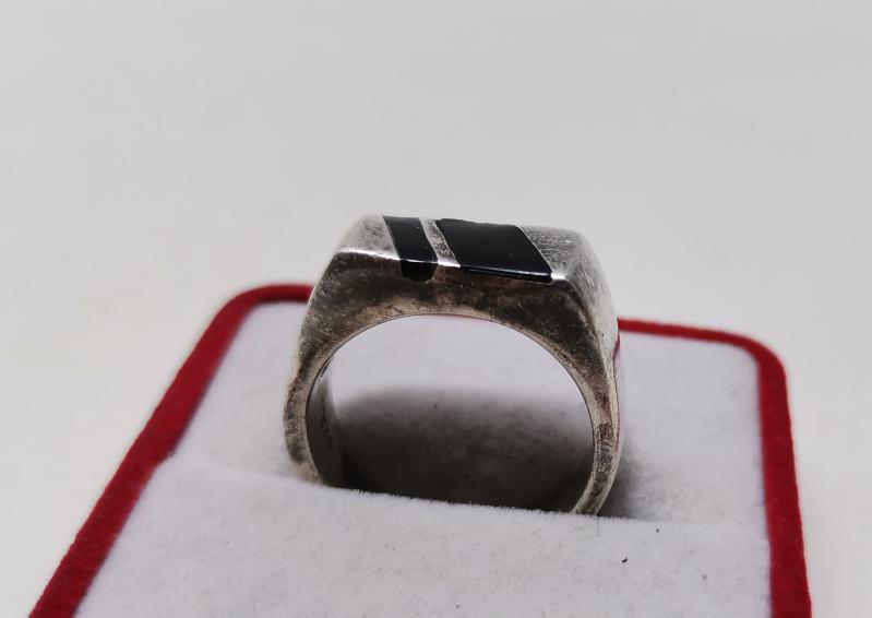 OLTU TAŞLI GÜMÜŞ ERKEK YÜZÜĞÜ