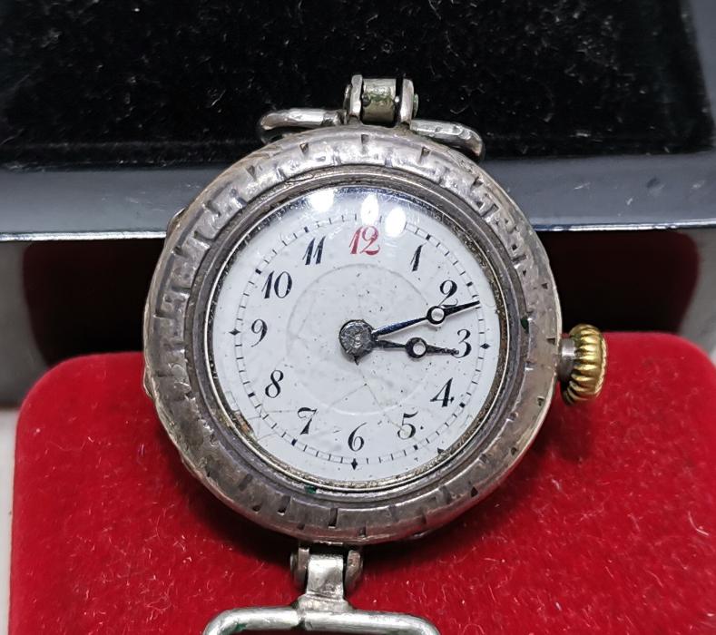 OSMANLI DÖNEMİ LEVANTEN İŞİ GÜMÜŞ BAYAN KOL SAATİ 