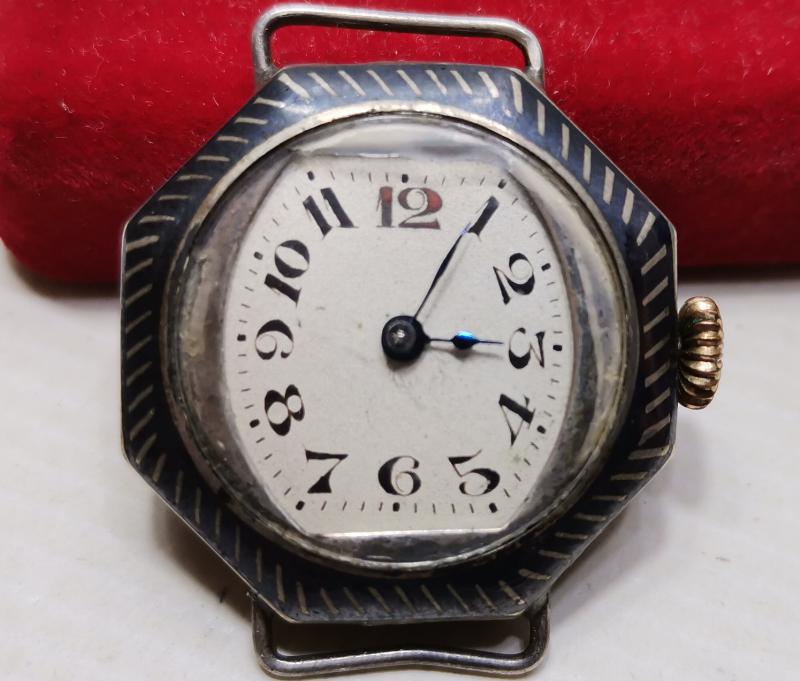 OSMANLI DÖNEMİ LEVANTEN İŞİ SAVATLI GÜMÜŞ BAYAN KOL SAATİ 