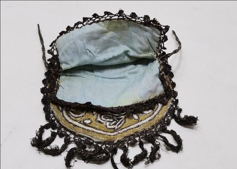 OSMANLI DÖNEMİ TUĞRALI, AY YILDIZLI VE OSMANLICA YAZDİGAR YAZILI ESERİ İSTANBUL KESE