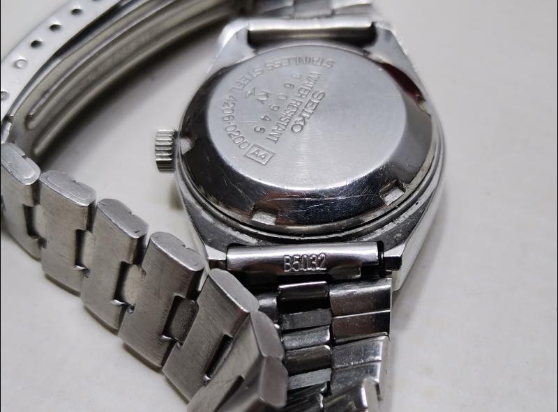 SEIKO5 OTOMATİK BAYAN KOL SAATİ 