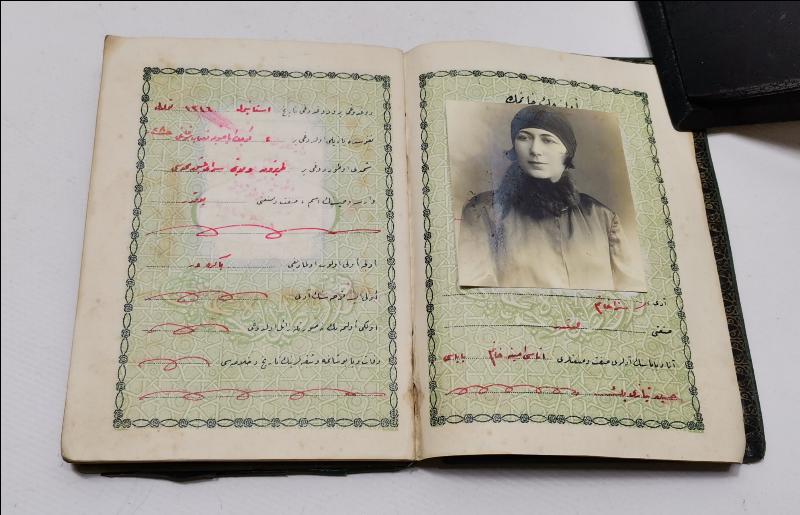 T.C. İLK DÖNEM TAYYARE CEMİYETİNİN ÇIKARTMIŞ OLDUĞU OSMANLICA EVLENME CÜZDANI