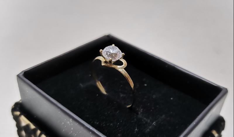 TEKTAŞ ALTIN YÜZÜK