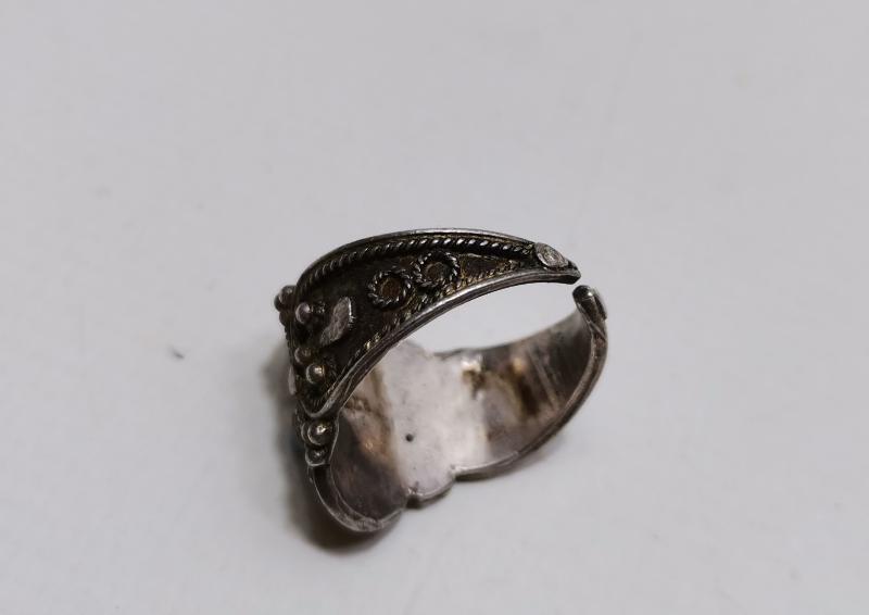 TÜRKUAZ TAŞLI OTANTİK GÜMÜŞ YÜZÜK