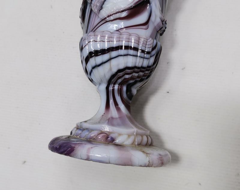 19. YÜZYIL ŞARAP TANRISI DIONYSOS RESİMLİ NADİR FORMDA OPAL VAZO