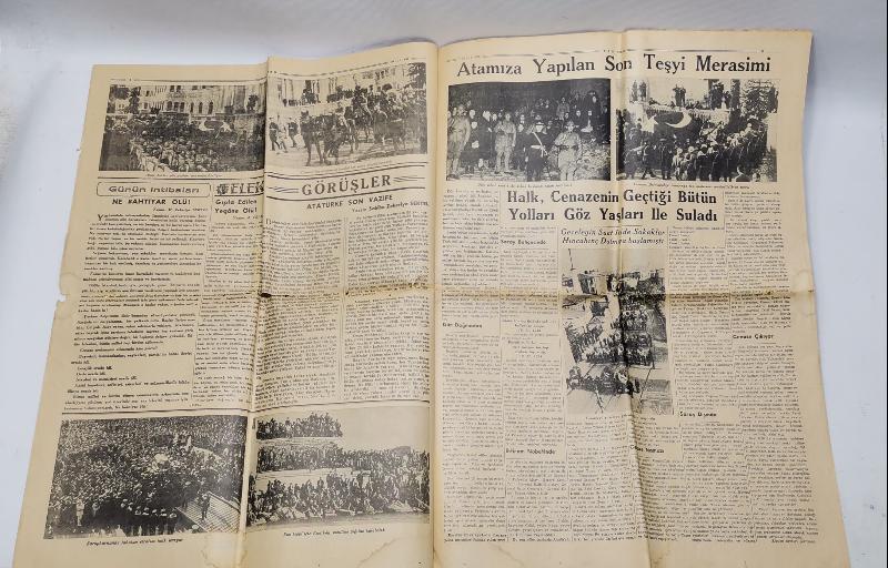 20 KASIM 1938 TARİHLİ ATATÜRK'ÜN VEFAT VE YAS HABERLERİ KONULU TAN GAZETESİ