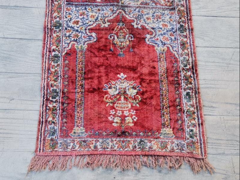 ANTİKA KADİFE SECCADE